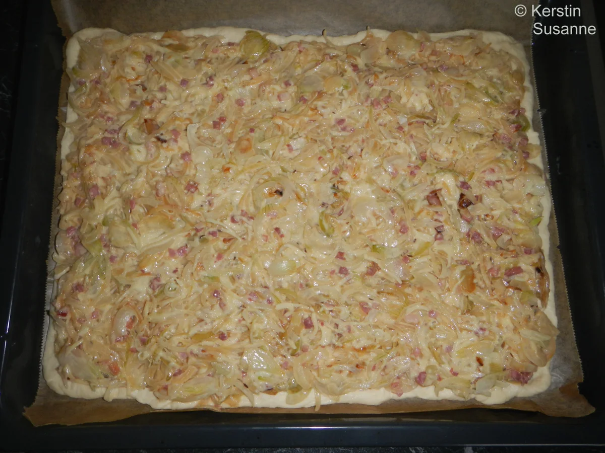 Rezept: Zwiebelkuchen Bild Nr. 956 Zwiebelkuchen - Rezept - Bild Nr. 956