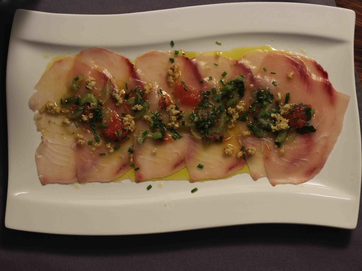 Schwertfisch Carpaccio - schnell & einfach - von Das perfekte Dinner Schwertfisch Carpaccio - schnell & einfach - von Das perfekte Dinner