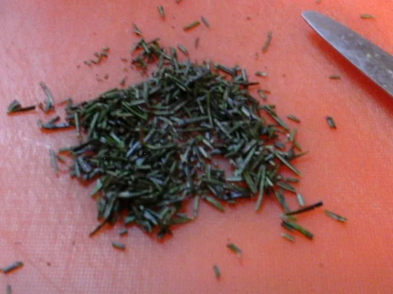 Rindergulasch mit Rosenkohl und Rosmarinkartoffeln - Rezept - Bild Nr. 947