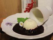 Lavendel Panna Cotta auf Heidelbeerragout - Rezept