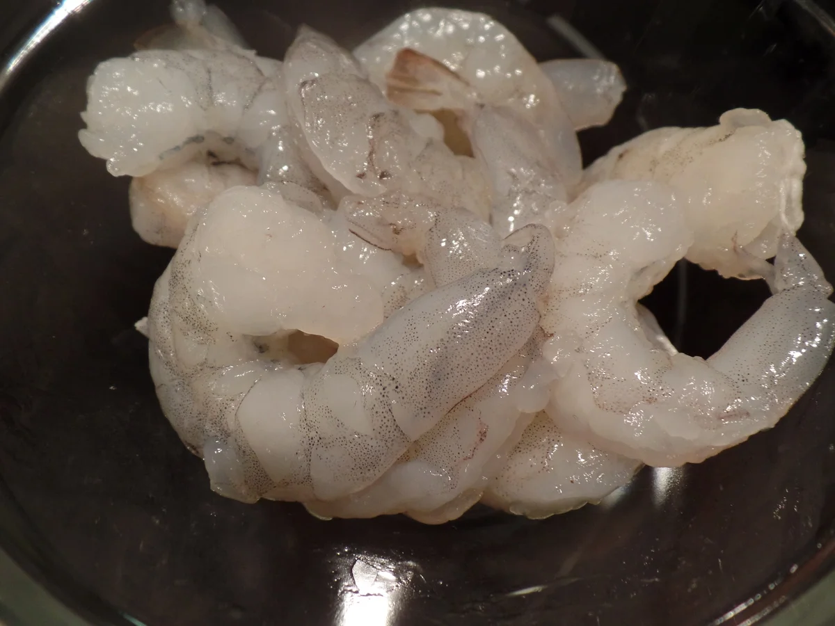 Rezept: Spinatguiche mit Garnelen Bild Nr. 948 Spinatguiche mit Garnelen - Rezept - Bild Nr. 948