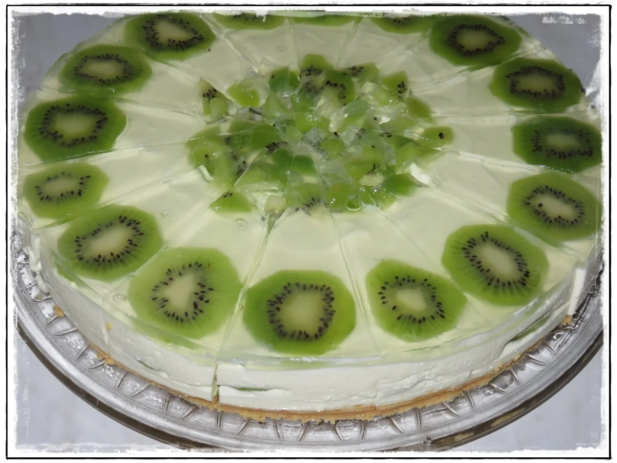 Rezept: Kiwi-Frischkäse-Törtchen Bild Nr. 952 Kiwi-Frischkäse-Törtchen - Rezept - Bild Nr. 952