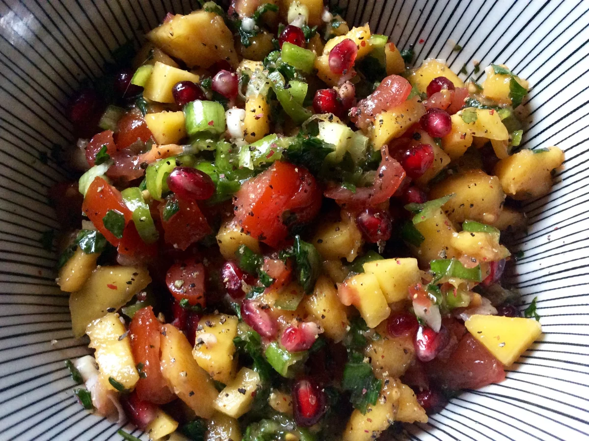 Bruschetta mit Mango und Granatapfel - Rezept - Bild Nr. 2