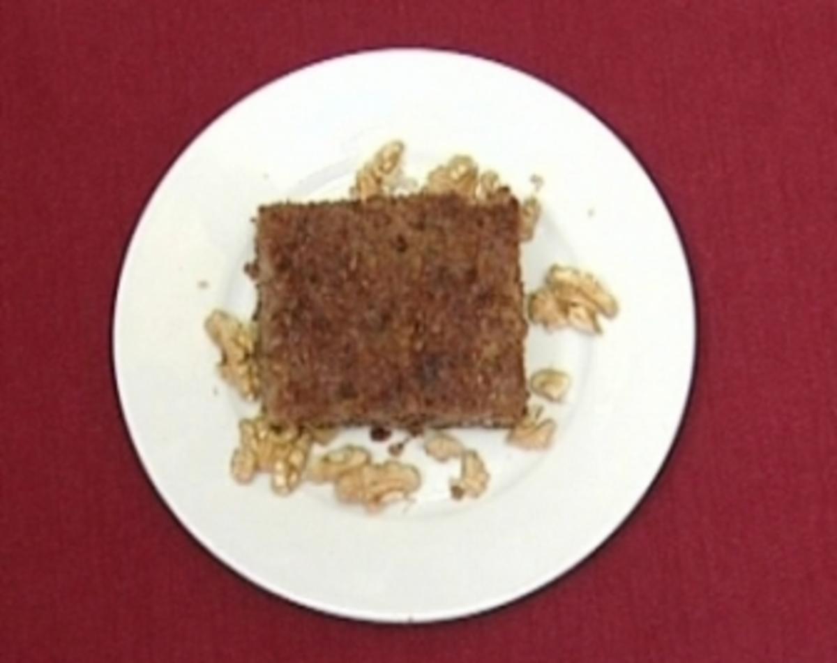 Karydopita - Walnusskuchen mit Sirup (Anastasia Zampounidis) - Rezept ... Karydopita - Walnusskuchen mit Sirup (Anastasia Zampounidis) - Rezept ...