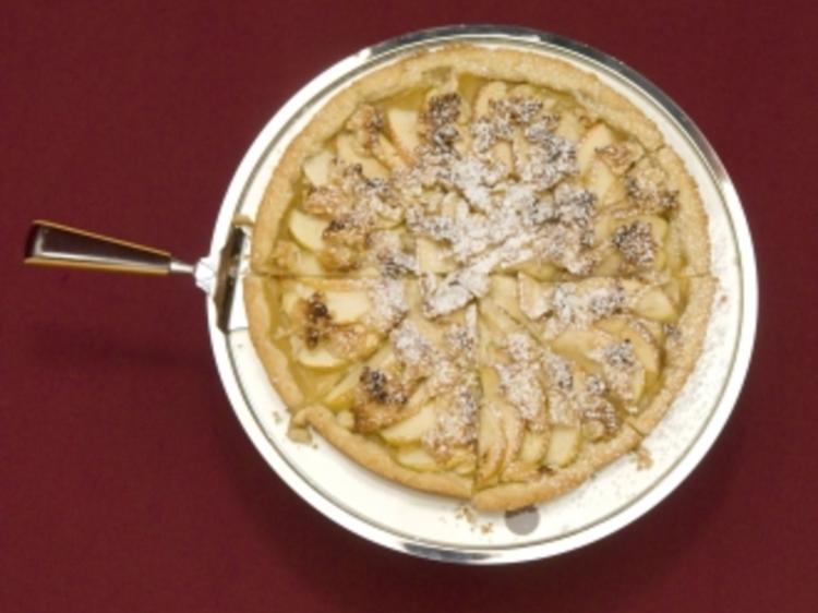 Apfel Marzipan Tarte Judith Döker - schnell - von Das perfekte Promi Dinner Apfel Marzipan Tarte Judith Döker - schnell - von Das perfekte Promi Dinner