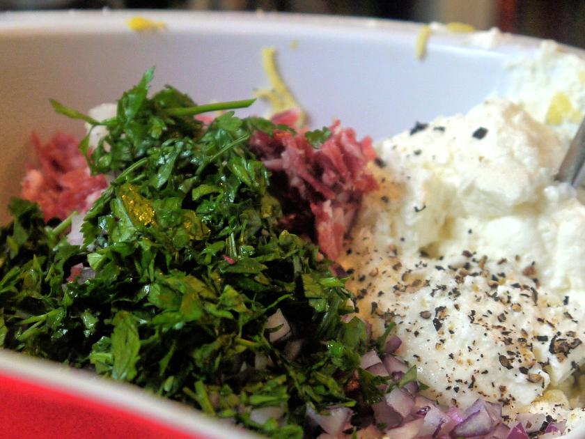 Kartoffel Chorizo Taler mit Limettendip und karamellisierten ...