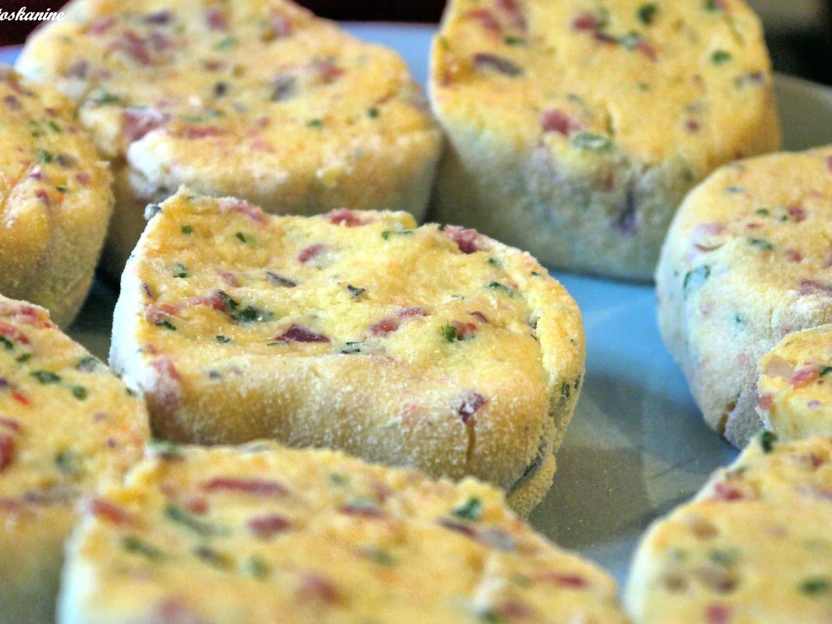 Kartoffel-Chorizo-Taler mit Limettendip und karamellisierten Lauchzwiebeln - Rezept - Bild Nr. 964