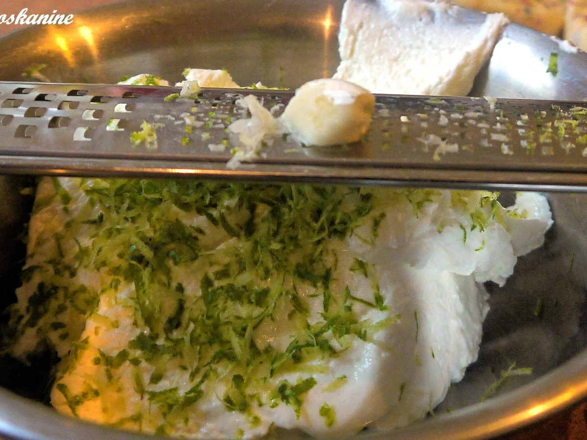 Kartoffel-Chorizo-Taler mit Limettendip und karamellisierten Lauchzwiebeln - Rezept - Bild Nr. 965