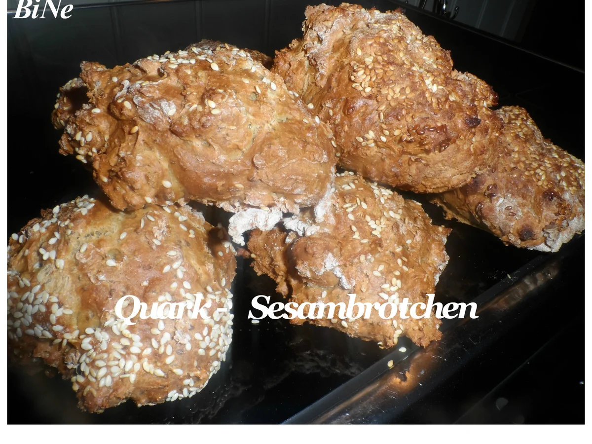 Rezept: BiNe` S QUARK - SESAMBRÖTCHEN Bild Nr. 958 BiNe` S QUARK - SESAMBRÖTCHEN - Rezept - Bild Nr. 958