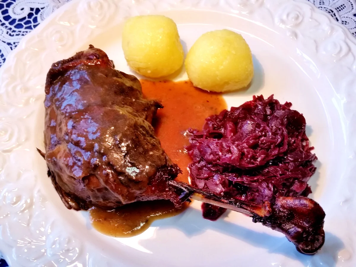 St. Martins-Gänsekeulen aus dem Römertopf - Rezept - Bild Nr. 952