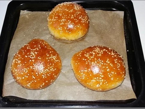 Hausgemachte Hamburger mit „Coca Cola Kaviar“ - Rezept - Bild Nr. 966