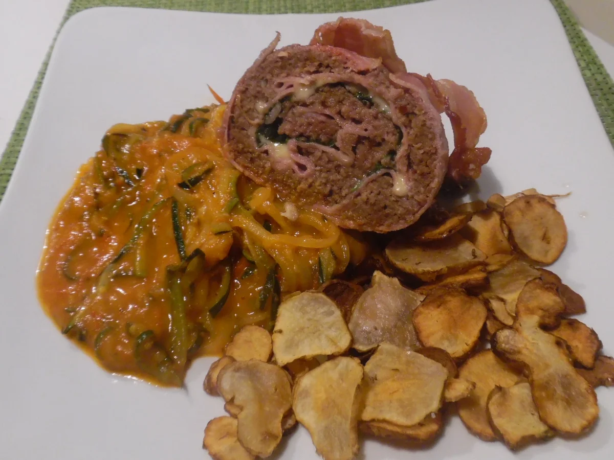 Gefüllte Hack-Rolle - Rezept - Bild Nr. 977