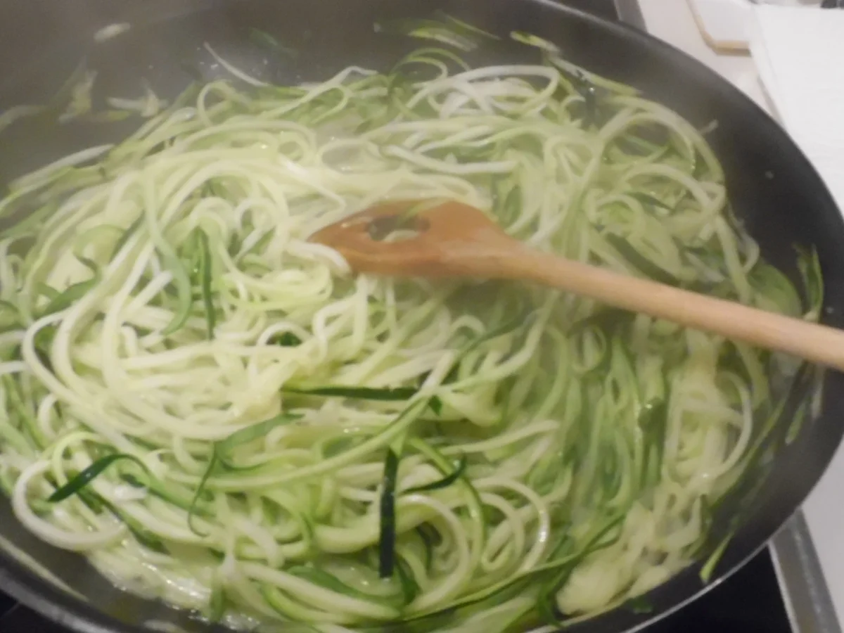 Gefüllte Hack-Rolle - Rezept - Bild Nr. 980