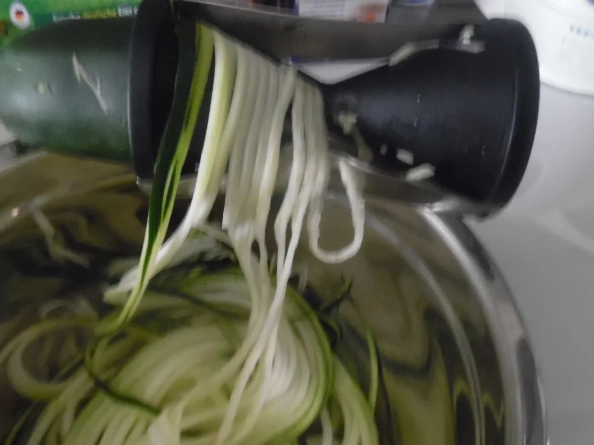 Gefüllte Hack-Rolle - Rezept - Bild Nr. 991