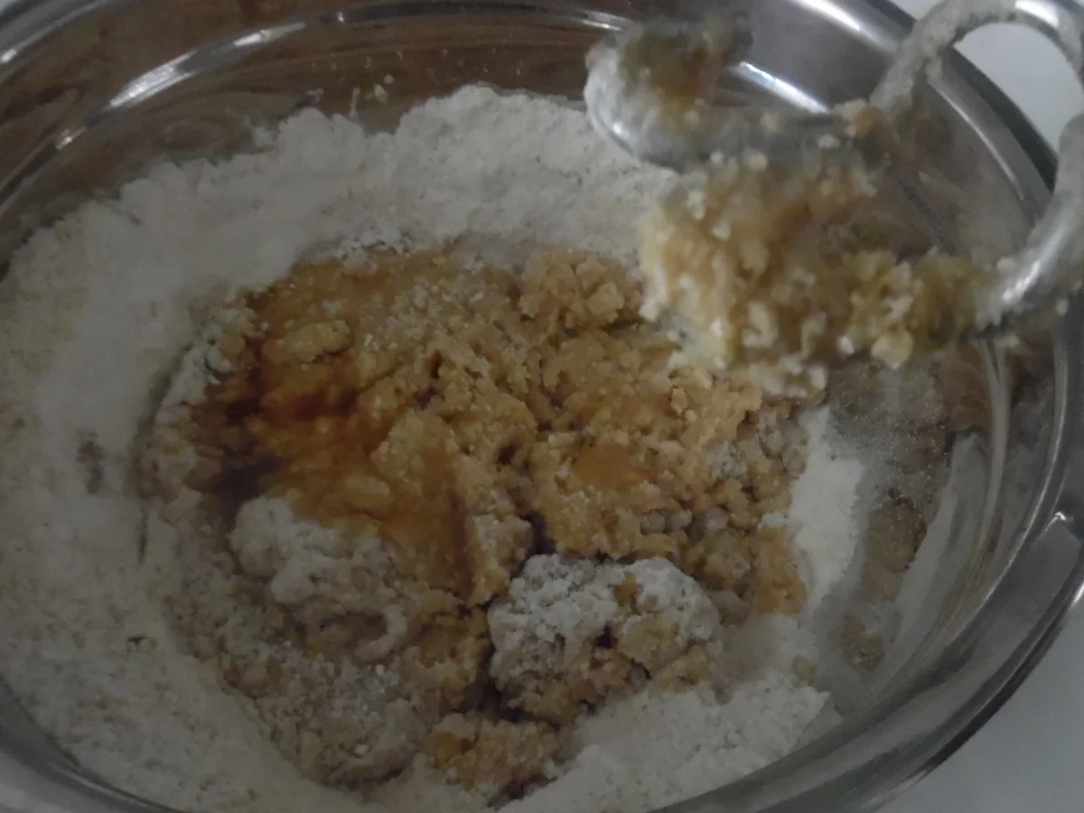 Rezept: Lebkuchenherzen, fruchtig gefüllt Bild Nr. 1007 Lebkuchenherzen, fruchtig gefüllt - Rezept - Bild Nr. 1007