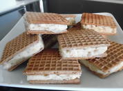 Rezept: Zimt-Waffel-Schnitten mit Knusperfüllung Bild Nr. 998 Zimt-Waffel-Schnitten mit Knusperfüllung - Rezept - Bild Nr. 998