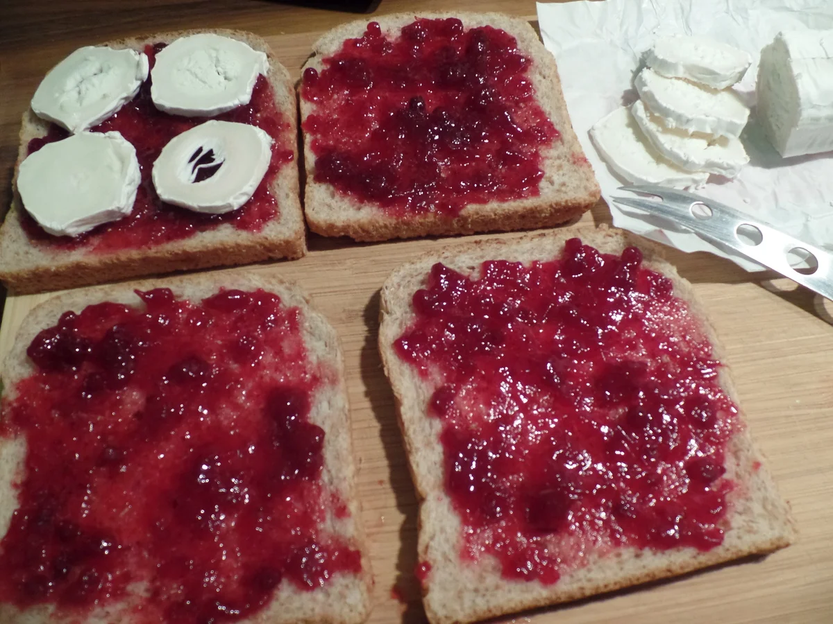 Rezept: Camembert-Arme-Ritter Bild Nr. 1000 Camembert-Arme-Ritter - Rezept - Bild Nr. 1000