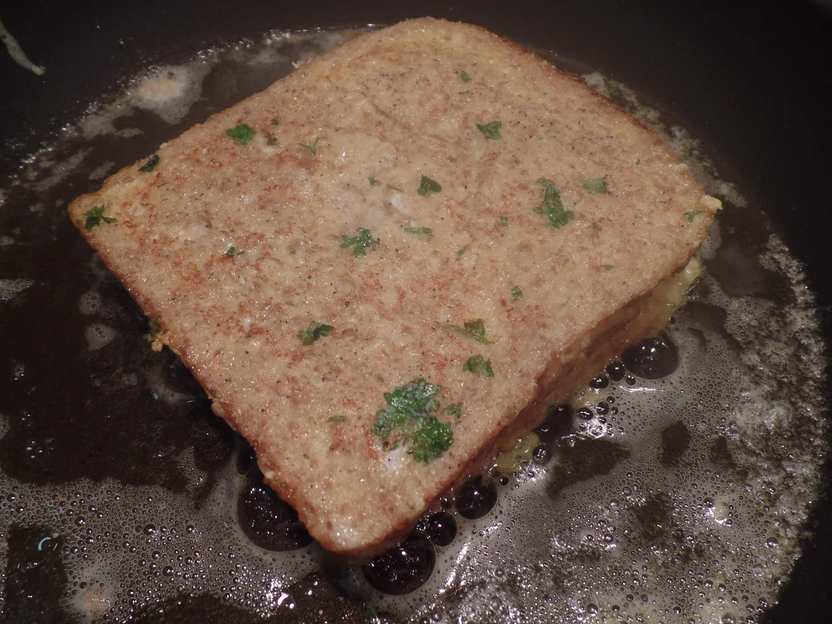 Rezept: Camembert-Arme-Ritter Bild Nr. 1003 Camembert-Arme-Ritter - Rezept - Bild Nr. 1003