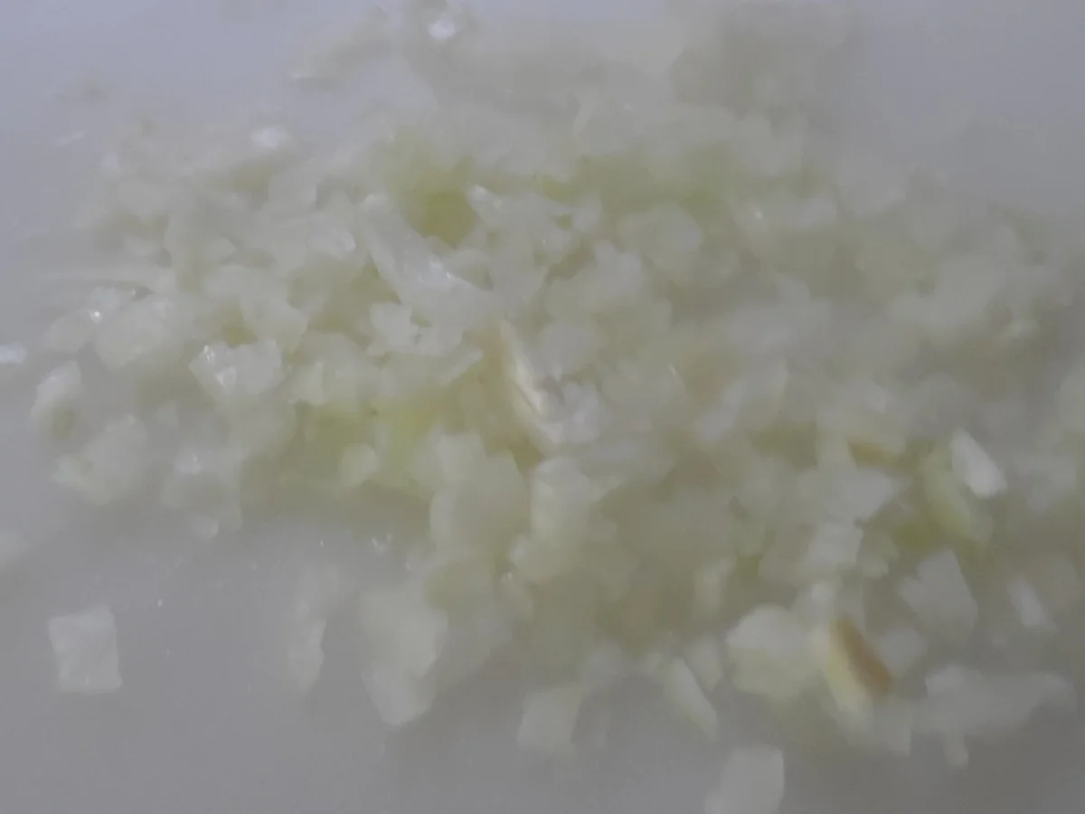 Tiroler Speck-Knödel mit Rahm-Sauerkraut und Zwiebelschmelze - Rezept - Bild Nr. 1011