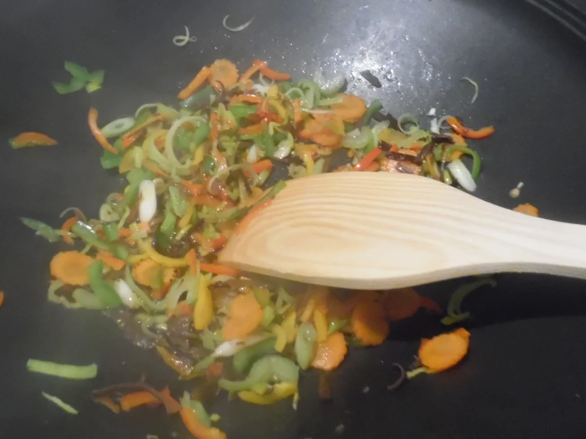 Glasierte Entenbrust mit pikanter Soße - Rezept - Bild Nr. 1007