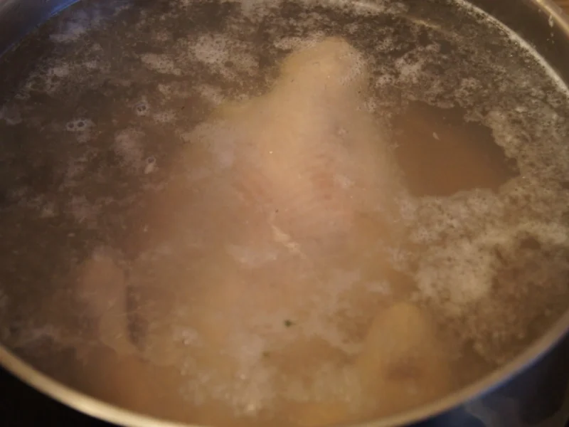 Hähnchensuppe mit Gemüse und Eierblumeneinlage - Rezept - Bild Nr. 1026