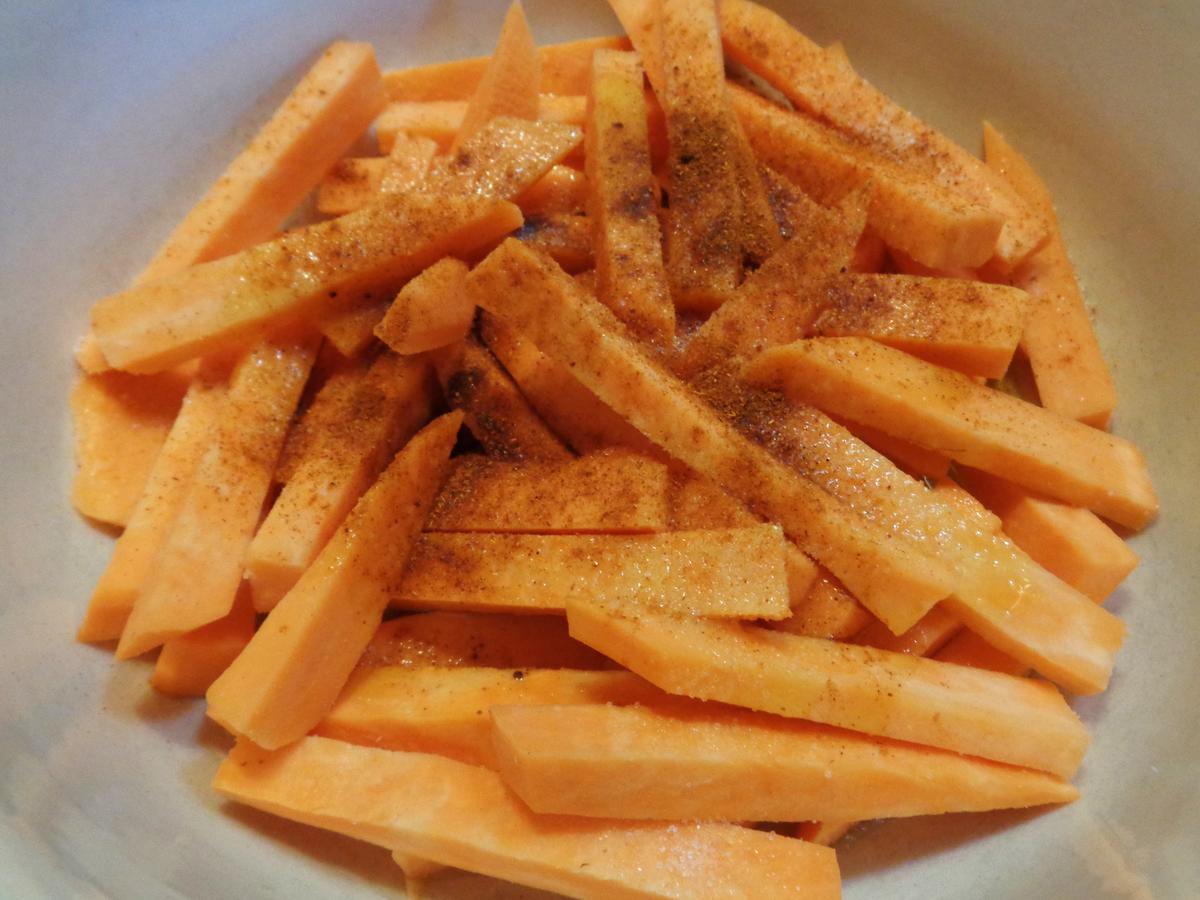 Zweierlei Birne ... paniert und karamellisiert ... - Rezept - kochbar.de