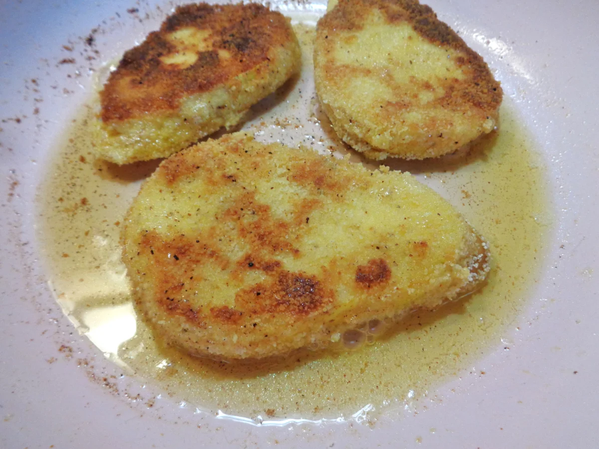 Zweierlei Birne ... paniert und karamellisiert ... - Rezept - Bild Nr. 1026