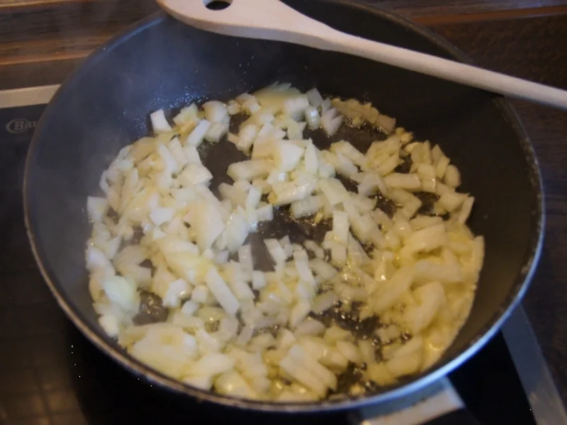 Waldpilz-Zwiebel-Rahmsauce mit Kartoffelknödeln - Rezept - Bild Nr. 1034