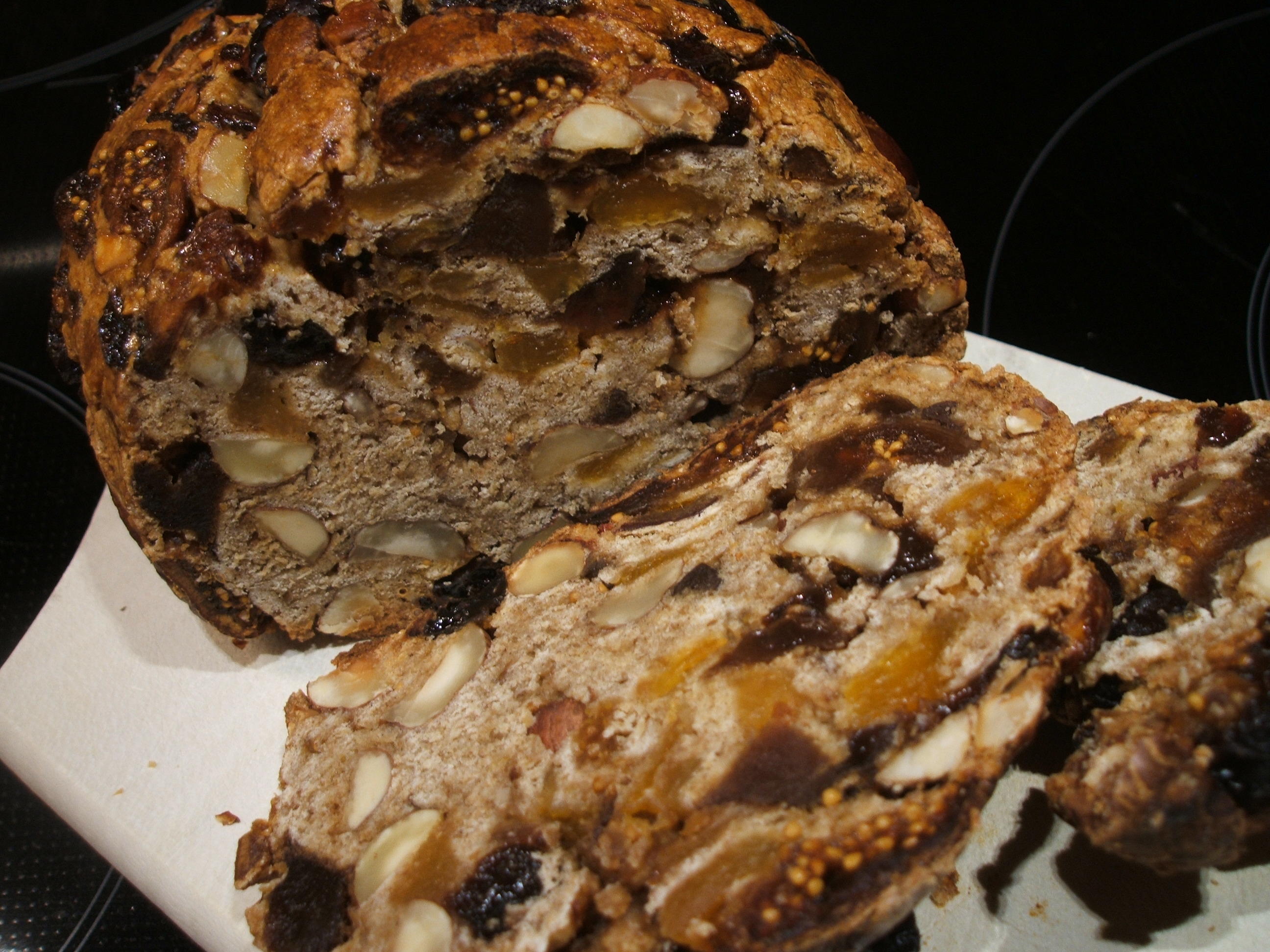 Bilder für Backen: Hutzelbrot Rezept