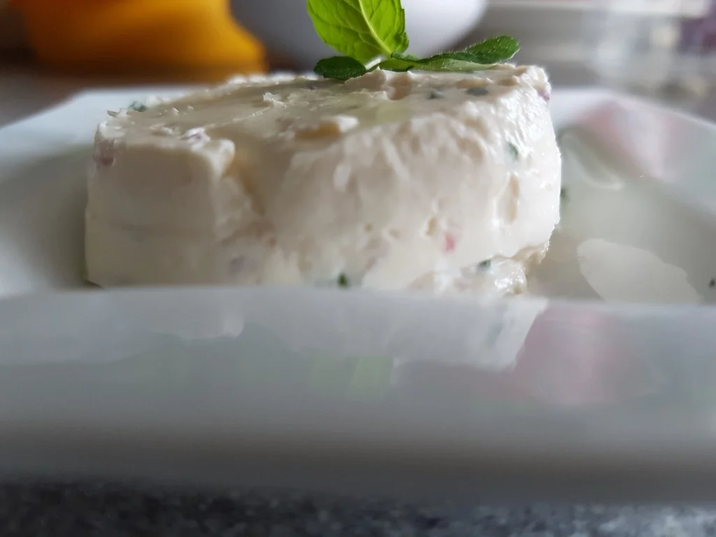 Rezept: Radieschencreme ein frischer Dip Bild Nr. 1041 Radieschencreme ein frischer Dip - Rezept - Bild Nr. 1041