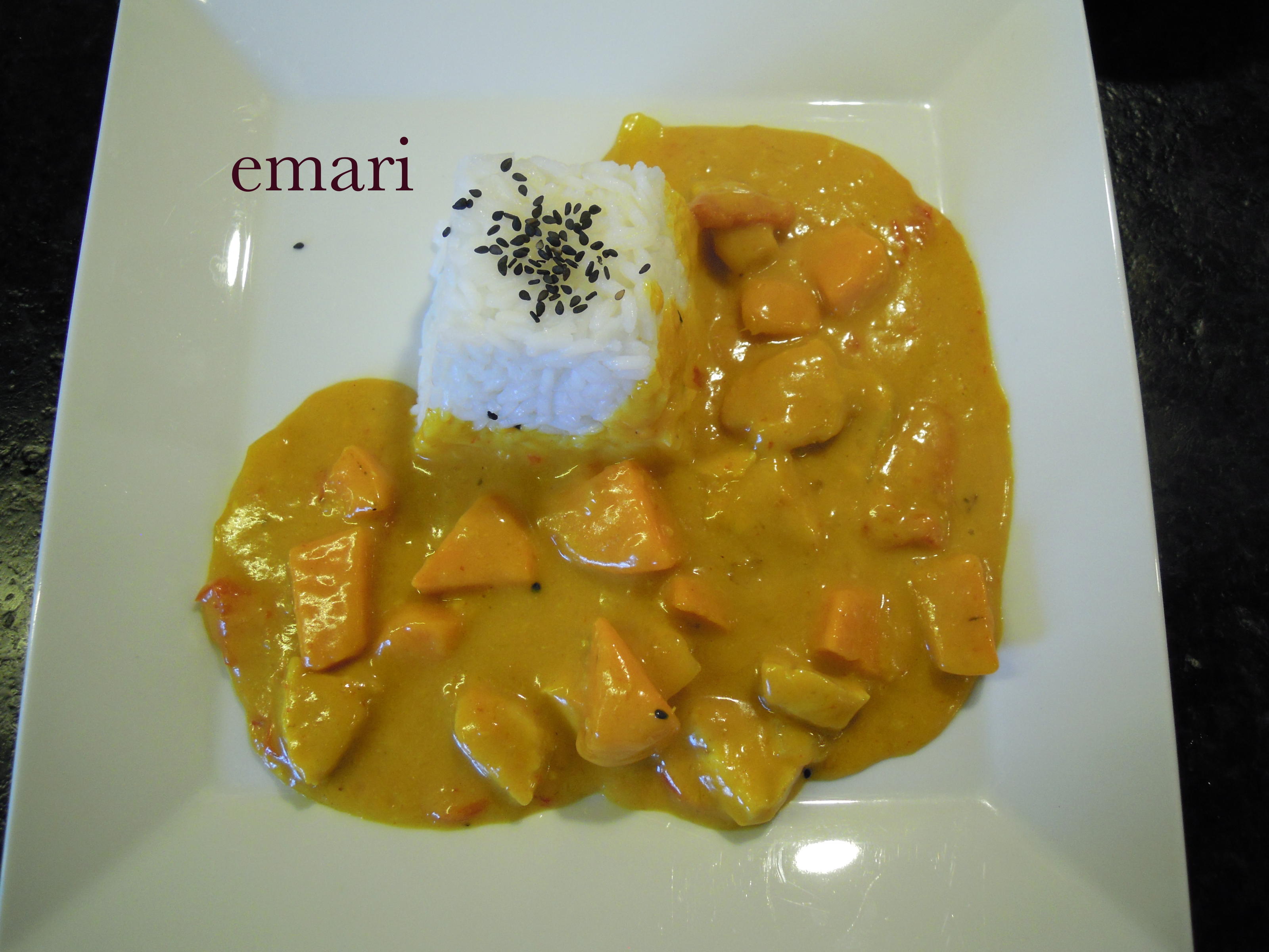 Kokos Curry mit Pute & Süßkartoffeln - Rezept By emari