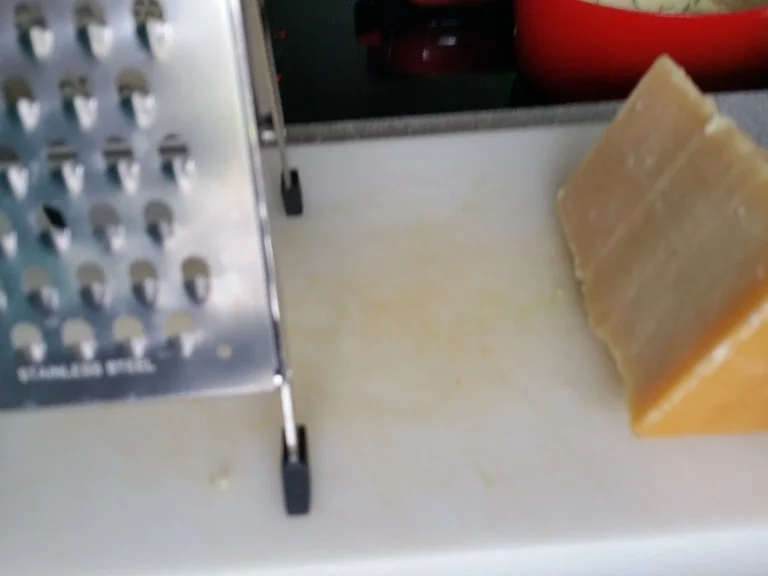 Rezept: Käse - Kräuter - Knödel Bild Nr. 1049 Käse - Kräuter - Knödel - Rezept - Bild Nr. 1049