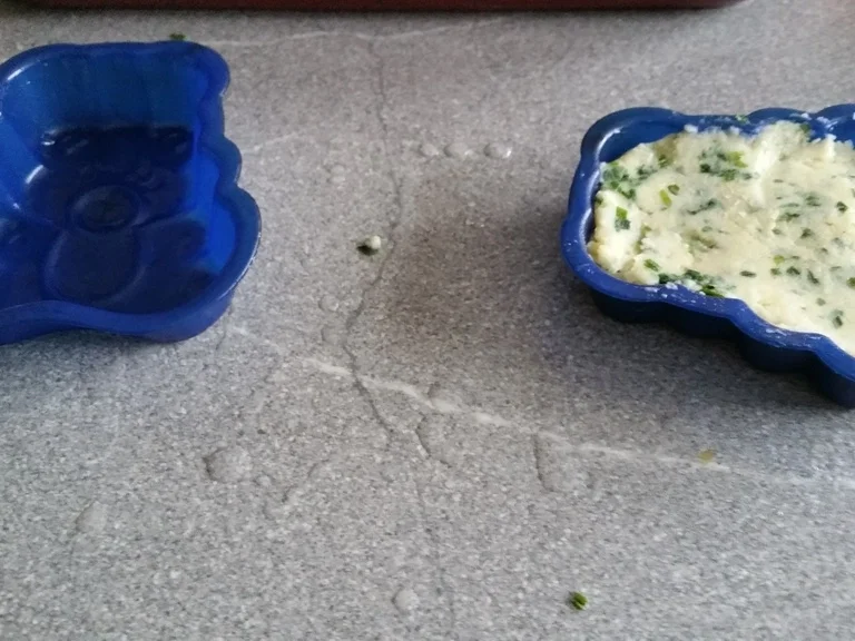 Rezept: Käse - Kräuter - Knödel Bild Nr. 1055 Käse - Kräuter - Knödel - Rezept - Bild Nr. 1055