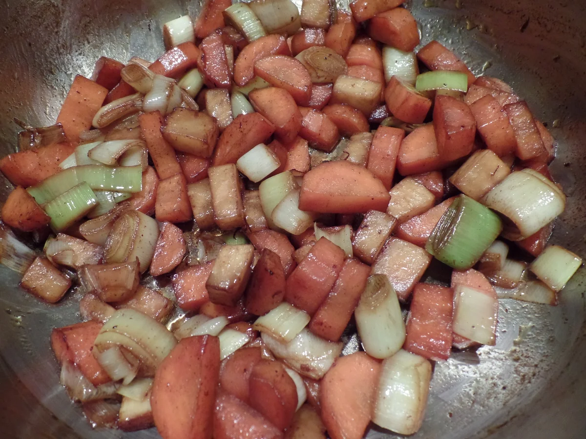 In Barolo geschmorte Rinderrolle (auch falsches Filet genannt)mit Polenta - Rezept - Bild Nr. 1053