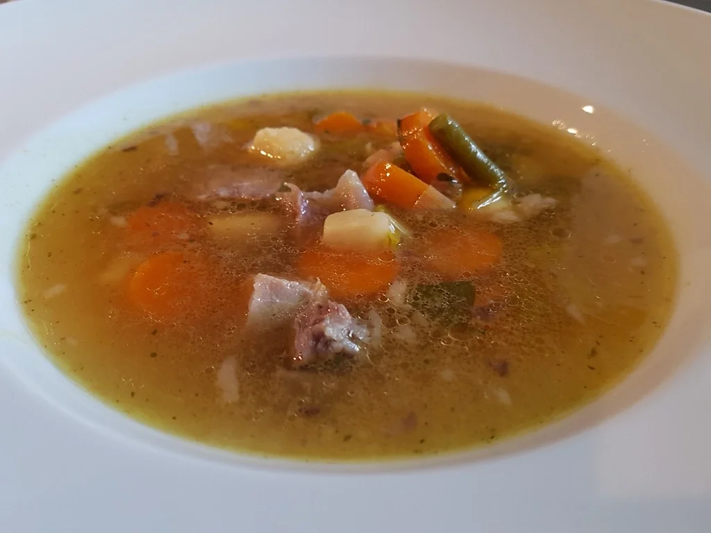 Rezept: Rindfleischsuppe ist die "Sonntagssuppe" à la Biggi Bild Nr. 1117 Rindfleischsuppe ist die "Sonntagssuppe" à la Biggi - Rezept - Bild Nr. 1117