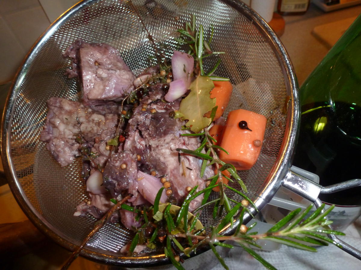 Sauerbraten von der Rehkeule, aus dem Backofen - Rezept - Bild Nr. 1069