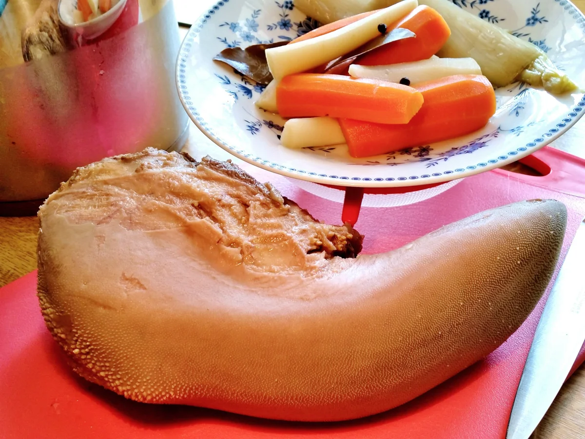 Rinderzunge mit Dicken Bohnen - Rezept - Bild Nr. 1072