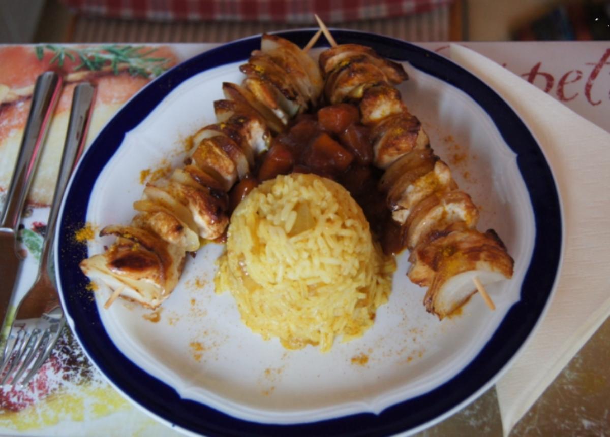 Hähnchenbrustfilet-Zwiebel-Schaschlik mit Currysauce süß-sauer und Zwiebel-Curry-Reis - Rezept - Bild Nr. 1163