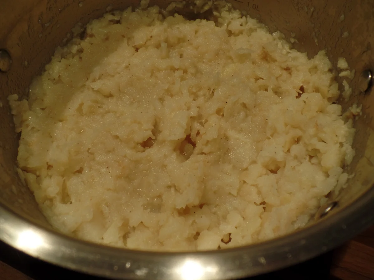 Buletten mit Lauch-Möhren-Gemüse und Selleriestampf - Rezept - Bild Nr. 1126