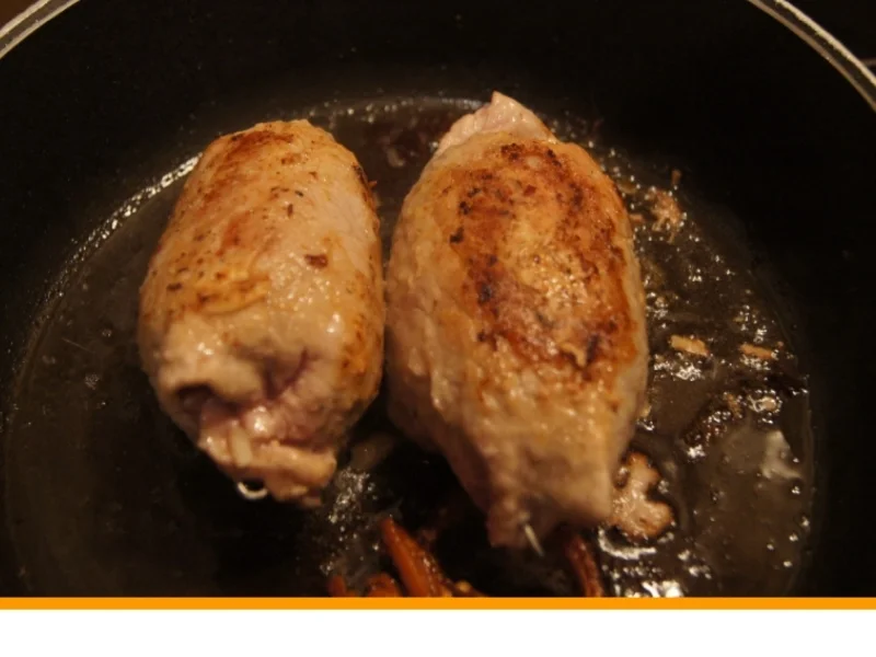 Kalbsrouladen mit Ananas-Apfel-Rotkohl und Tschechischen Hefeteig Klößen - Rezept - Bild Nr. 1112