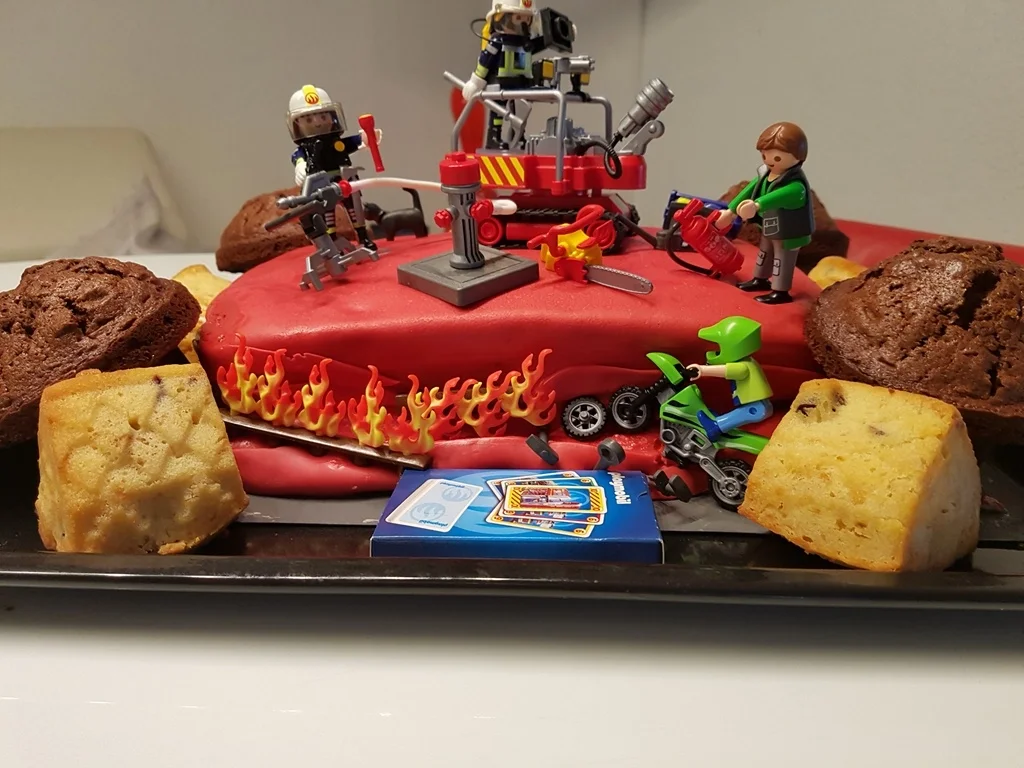 Rezept: Joni`s "Birthday Torte" Bild Nr. 1153 Joni`s "Birthday Torte" - Rezept - Bild Nr. 1153