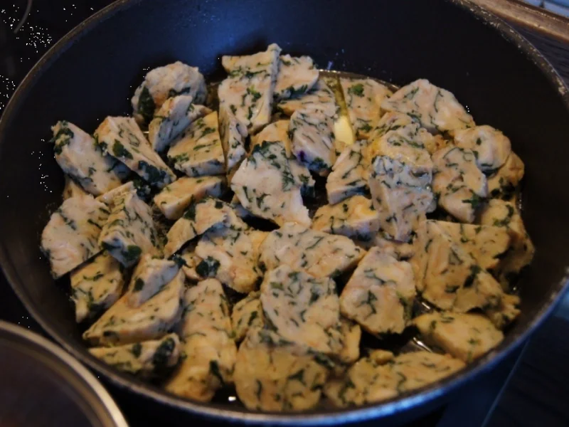 Gebratene Spinat-Semmelknödel mit Rote-Bete-Möhren-Gemüse und Rührei - Rezept - Bild Nr. 1124