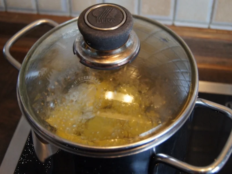 Rezept: Panierte Schweinenackensteaks mit Zwiebelringen, Weißkraut und Kartoffeln Bild Nr. 1149 Panierte Schweinenackensteaks mit Zwiebelringen, Weißkraut und Kartoffeln - Rezept - Bild Nr. 1149