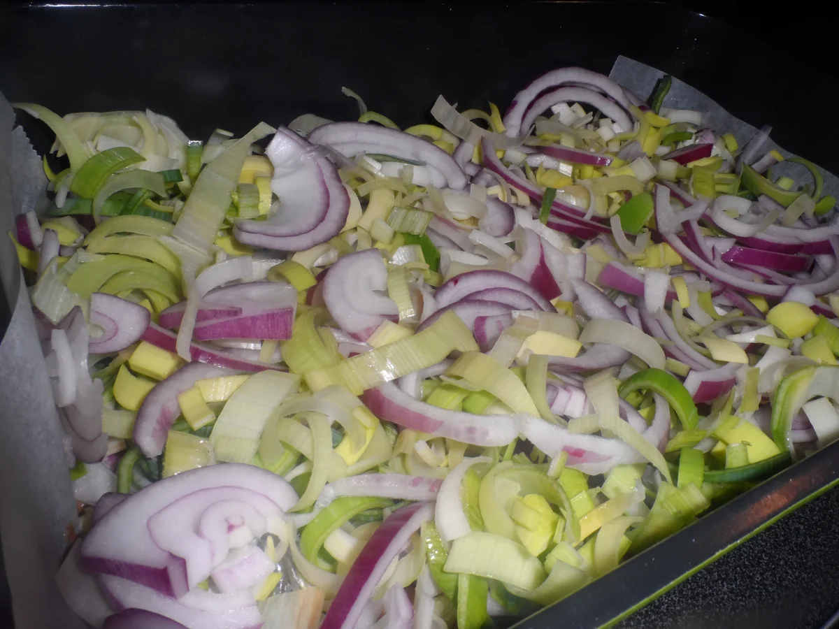 BiNe` S ZWIEBEL - LAUCHKUCHEN - Rezept - Bild Nr. 1138