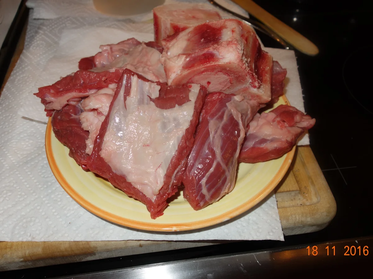 Heute gibts: Waltl`s kräftige Rindssuppe; - Rezept - Bild Nr. 1141