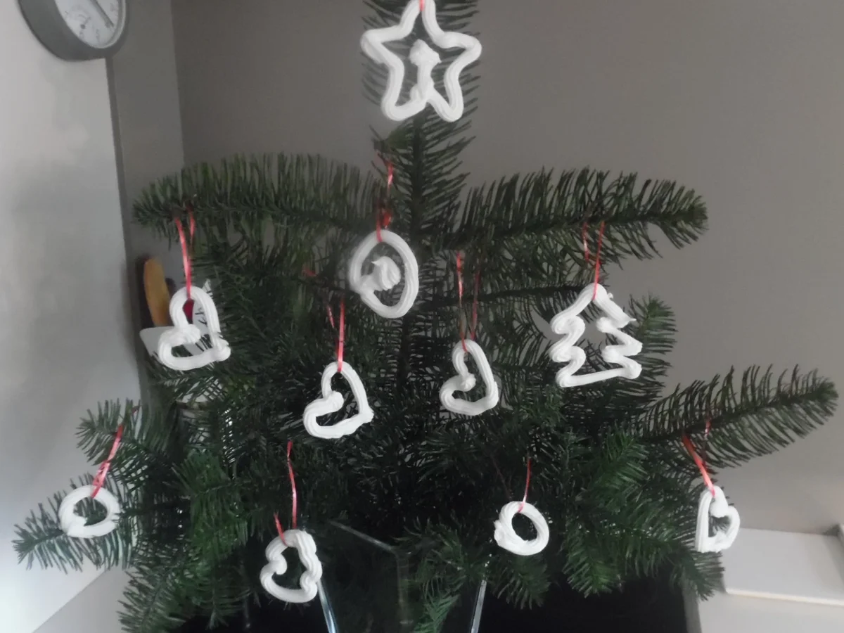 Rezept: Spritzguss für Baum-Behang......... Spritzguss für Baum-Behang......... - Rezept