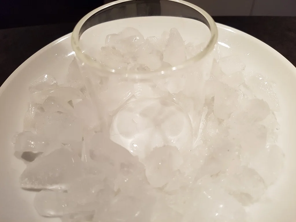 Geeiste Quarkwürfel- mit Eierlikör ein weihnachtliches Dessert - Rezept - Bild Nr. 1195