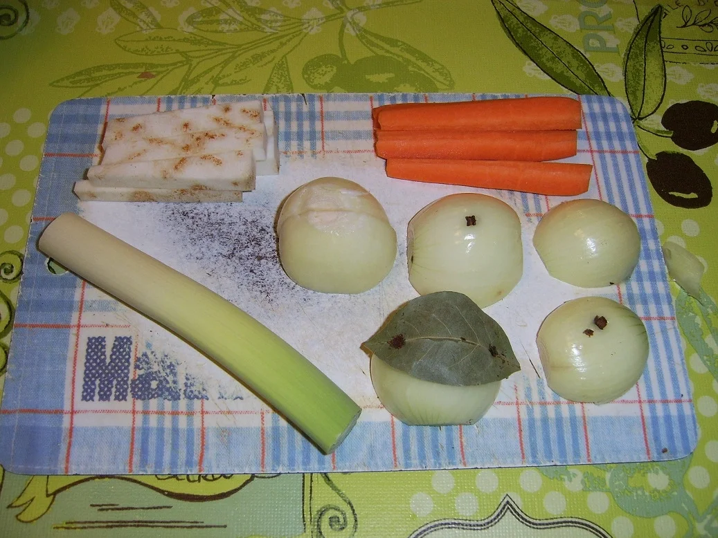 Putenkeule in Rotweinsoße mit Rosenkohl - Rezept - Bild Nr. 1211