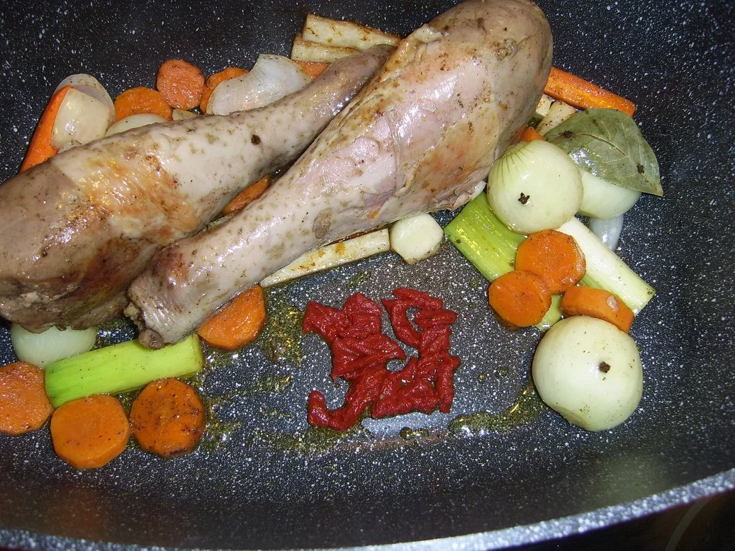 Putenkeule in Rotweinsoße mit Rosenkohl - Rezept - Bild Nr. 1214