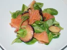Feldsalat mit Pflaumenvinaigrette und Lachs - Rezept - Bild Nr. 1195